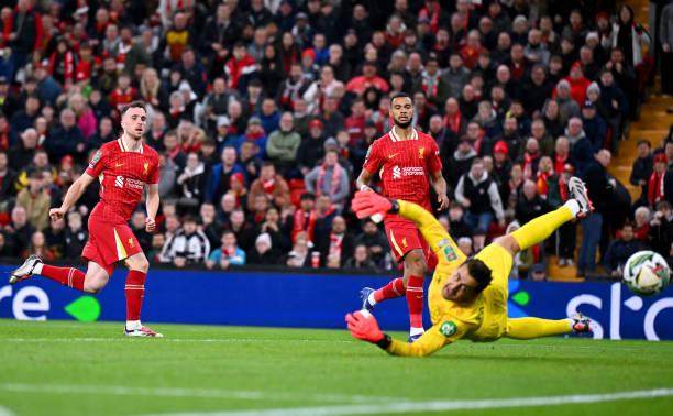 Kaiyun开云官方网站中国登录-无逆转不红军！替补群发威，利物浦暴打铁锤