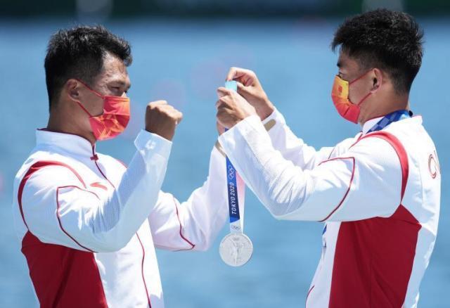 开云Kaiyun官网入口-惜败失金亦是突破 男子双人划艇再度展现中国力量